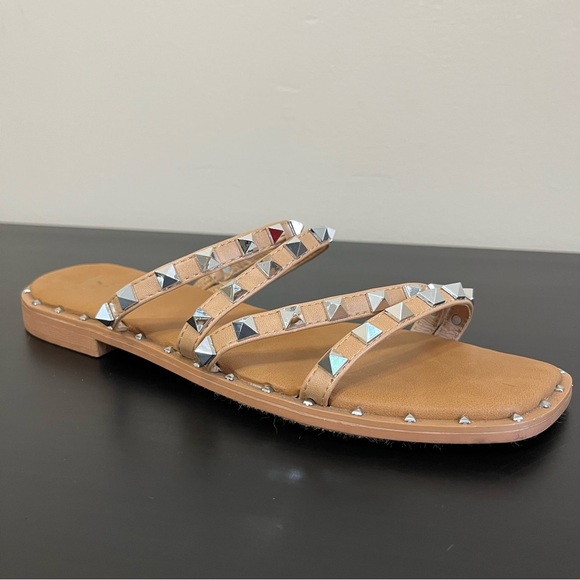Nicole Miller Silver Studded Slide In Sandals - Picture 5 of 9